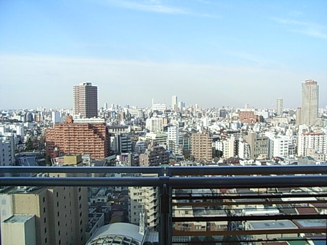 ライオンズ四谷タワーゲート ベランダ